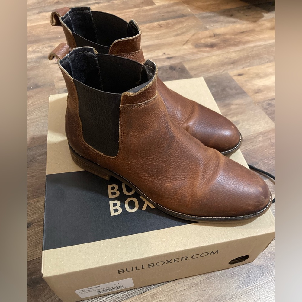 Bullboxer Women’s Emma Chelsea Boot Size 9 in Cognac